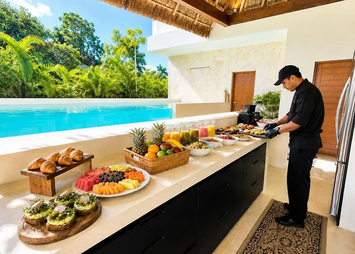240m2 - 16 Persons - 6 - 2 Swimming Pool - 3 Jacuzzis Tulum