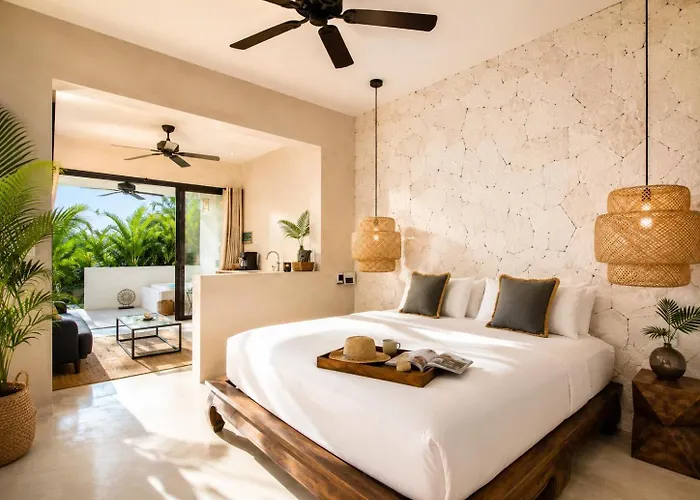 240m2 - 16 Persons - 6 - 2 Swimming Pool - 3 Jacuzzis Villa *