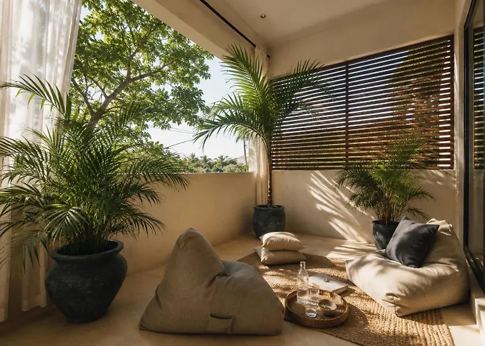Villa 240m2 - 16 Persons - 6 - 2 Swimming Pool - 3 Jacuzzis Tulum