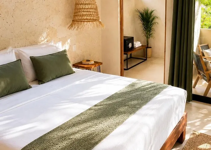 240m2 - 16 Persons - 6 - 2 Swimming Pool - 3 Jacuzzis * Tulum