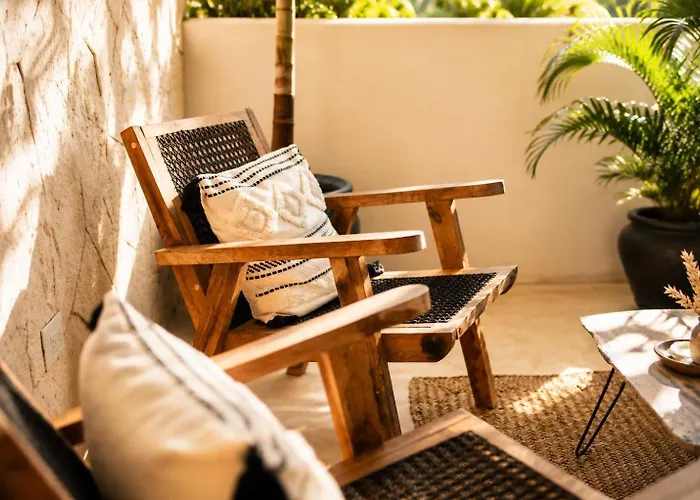 240m2 - 16 Persons - 6 - 2 Swimming Pool - 3 Jacuzzis Villa Tulum